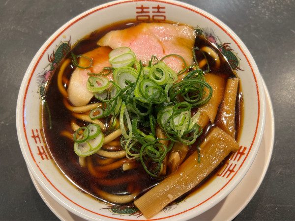 「中華そば ブラック」@麺家たいらの写真