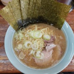 ラーメン中＋のり増し＋小ライス