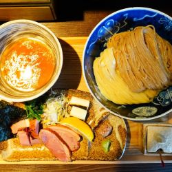 【限定】カモックスなみのスープを使った合盛りつけ麺（塩）