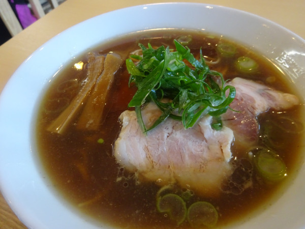 「中華そば（醤油）　1,100円」@中華そば HIBARIの写真