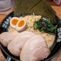 横浜家系ラーメン 壱角家 新橋店の画像