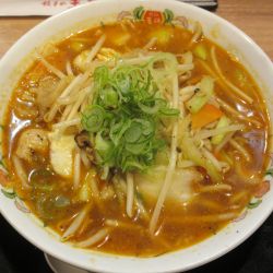 【限定】火鍋湯麺（858円）