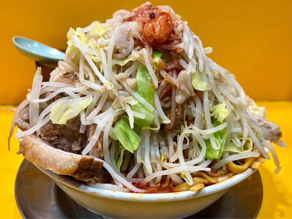 「13日の金曜日限定 J村 大 ニンニク ヤサイマシマシ アブラ」@ラーメン二郎 八王子野猿街道店2の写真