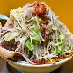 13日の金曜日限定 J村 大 ニンニク ヤサイマシマシ アブラ