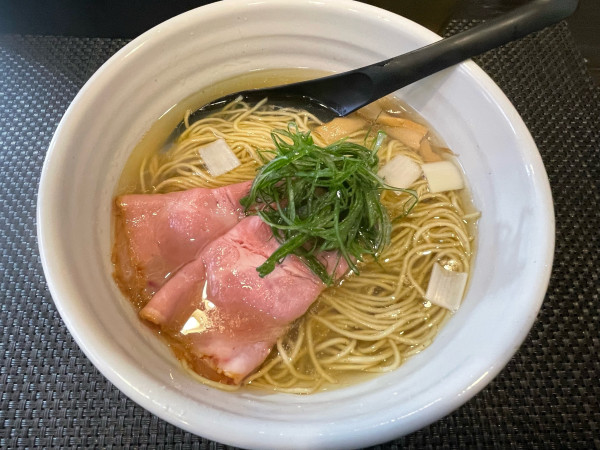 「中華そば(塩)¥1,050」@中華そば 向日葵の写真