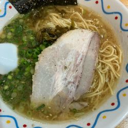 ハイロウ麺　750円