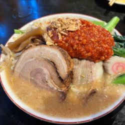 ラーメンこってり系醤油+オロチョン変更