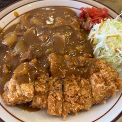 カツカレー　1,000円