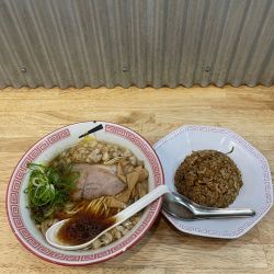 尾道ラーメン＋半炒飯