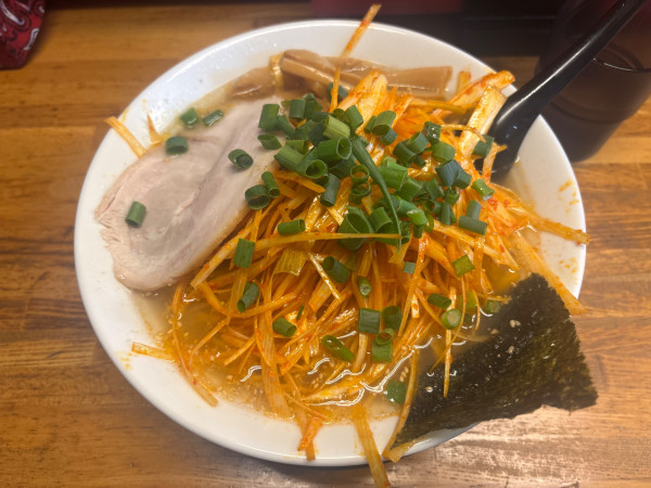 「辛ネギ和風塩（麺大盛り無料）」@麺屋てんきの写真