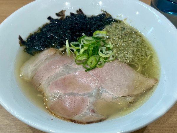 「牡蠣塩ラーメン」@むかん 浜松店の写真