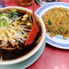 新福菜館 本店の画像