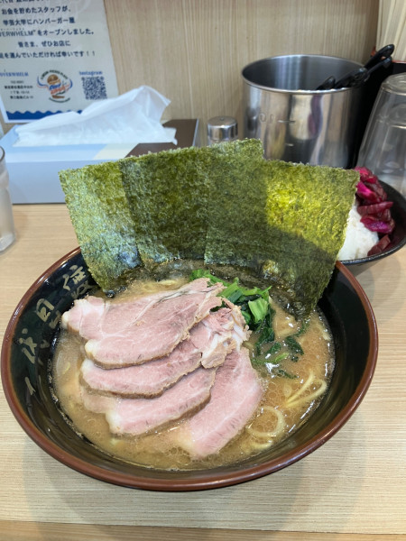 「チャーシュー麺　キャベチャー　ライス✖️3」@二代目 渡来武の写真