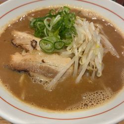 ど豚骨ラーメン（990）