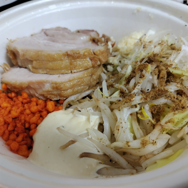 「まぜそば　宅配」@ラーメン鷹の目 江古田店の写真