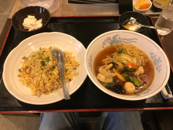 「五目あんかけ麺と五目チャーハンのセット 1250円」@中国料理 黒龍 麺百花の写真