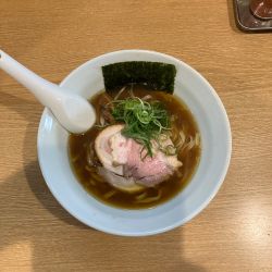 中華そば黒 1000円