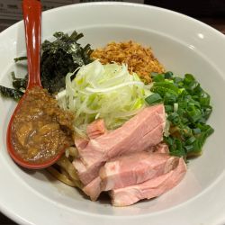 みたらしまぜそば　1000円