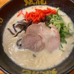 豚骨ラーメン800