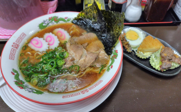 「ラーメン 750円」@呑み処 菊屋の写真