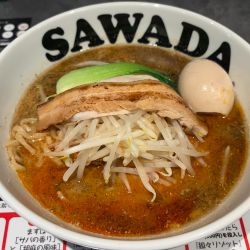 味玉入り担々麺