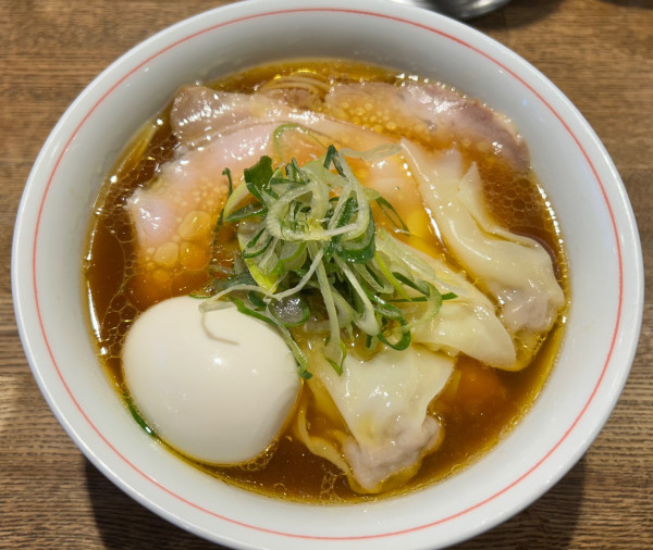 「特製中華そば 1600円」@中華そば 麺壁九年 本店の写真