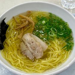 淡麗 塩中華そば