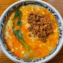 担々麺　￥１１００