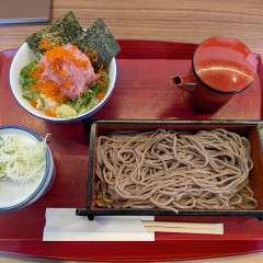 そばじ アトレ川崎店の画像