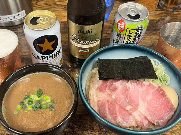 「特製 豚骨地鶏魚介つけ麺 中盛+海苔+🍺🍹🍺」@麺処 有彩の写真