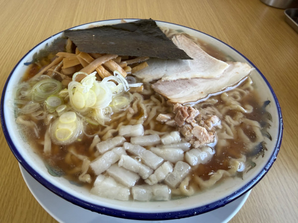 「中華そば大盛り1100円」@ケンちゃんラーメン 古河店の写真