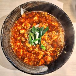 旨辛!麻婆ラーメン 1100円