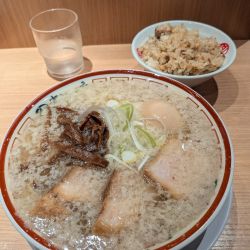 中華そば玉子入り・肉ご飯