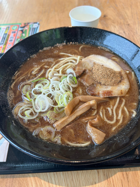 「濃厚魚介豚骨ラーメン大盛1100円」@GANJA RAMENの写真