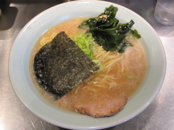 「ラーメン（並）（750円）」@ラーメンショップ〇化 府中店の写真