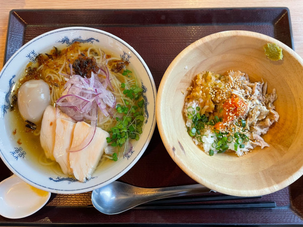 「アスメン塩鶏飯セット　￥１１９０」@Zheng Cai Changの写真