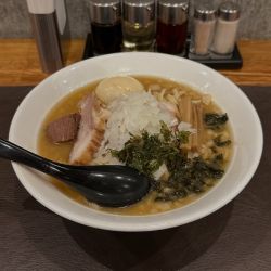 背脂煮干しそば