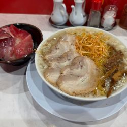 ねぎそば赤こってり、鮪丼(ハーフ)