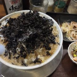 アサヒスーパードライ中瓶〜つまみネギめんま岩のりらーめん中油