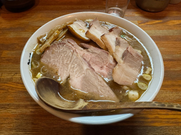 「ミックス肉麺」@麺 髙はしの写真