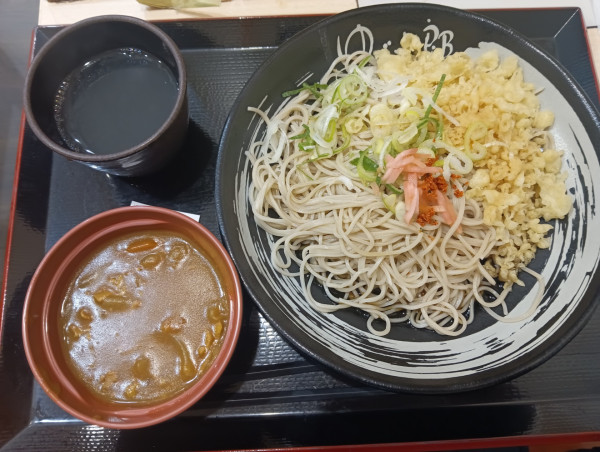 「もりそば＋カレールー（￥430+クーポン）」@ゆで太郎 竹橋店の写真
