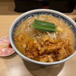 牛ホルモン濃厚みそら〜めん