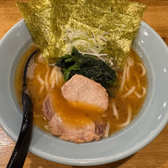 横浜家系ラーメン 侍 長崎店の画像