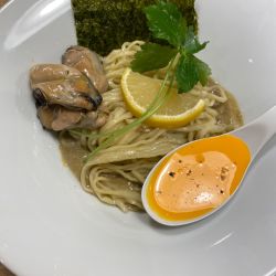 【限定】自家製燻製牡蠣のまぜそば　１９００円