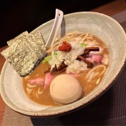 特製濃厚豚骨魚介らーめん