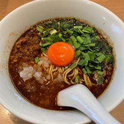 【限定】味噌辛ニラそば　980円