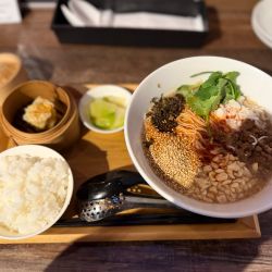 ハオスイ担々麺セット(中辛) 1000円