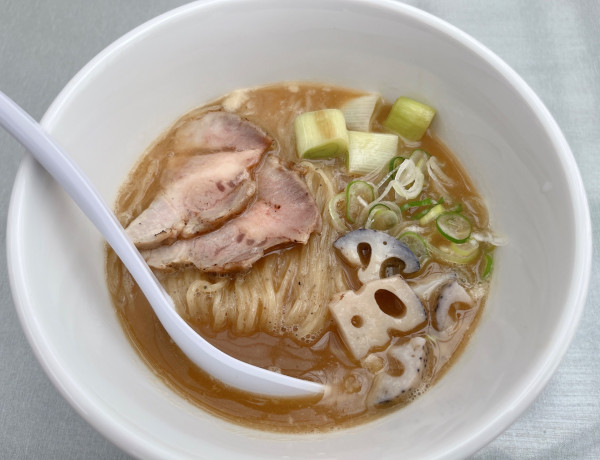 「鶏白湯ラーメン（1000円）」@麺処 大和の写真