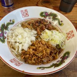 手揉みまぜそば950円