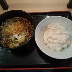 立呑みよもだそば 丸の内南口店の画像